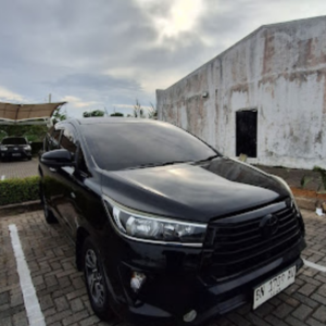 MOBIL HAKIM RENT CAR (4)