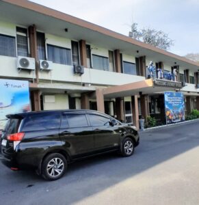 Rental Mobil dengan Driver untuk Perjalanan Dinas Pangkalpinang, Praktis dan Nyaman.